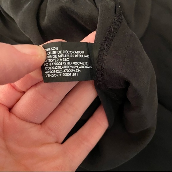 Club‎ Monaco 100%  silk black romper in size 0 - Picture 10 of 10